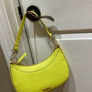 Never used paper still inside !